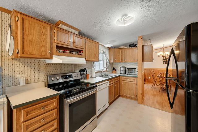 1450 US Route 2, Waterbury, VT 05676