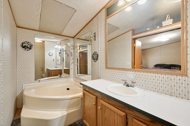 1450 US Route 2, Waterbury, VT 05676