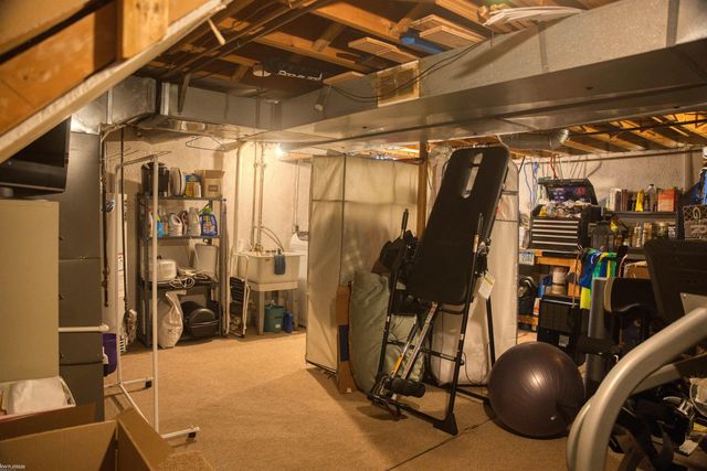 39312 Byers Drive, Sterling Heights, MI 48310