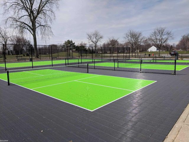 39312 Byers Drive, Sterling Heights, MI 48310