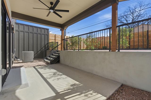 8115 Rockwood LN A, Austin, TX 78757