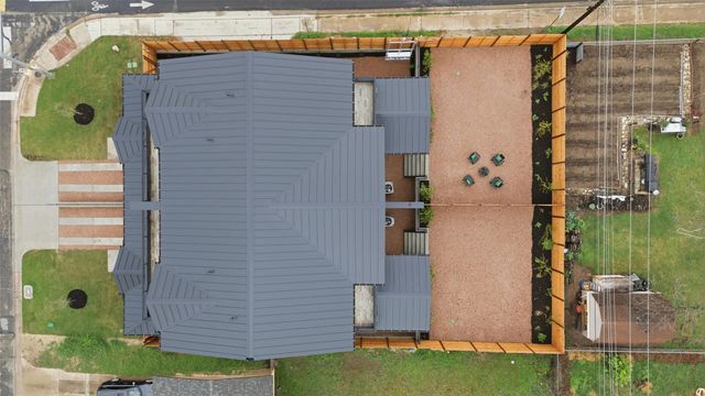8115 Rockwood LN A, Austin, TX 78757