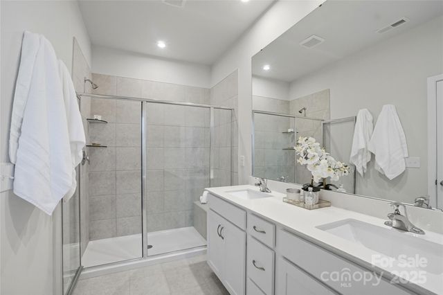 2614 Selbourne Drive, Gastonia, NC 28052