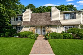 244 Lake Pointe Circle #244, Middle Island, NY 11953