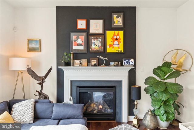 120 AVA DR, Red Lion, PA 17356