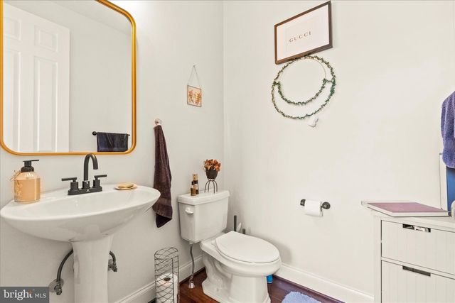 120 AVA DR, Red Lion, PA 17356