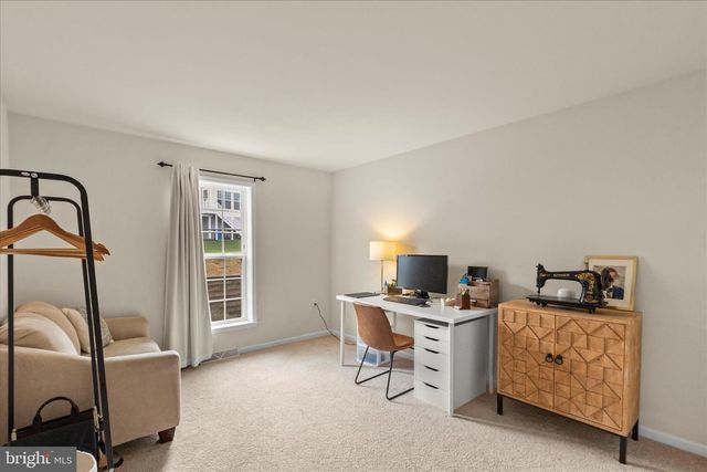 120 AVA DR, Red Lion, PA 17356