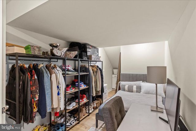 120 AVA DR, Red Lion, PA 17356