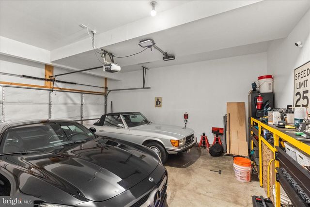 120 AVA DR, Red Lion, PA 17356