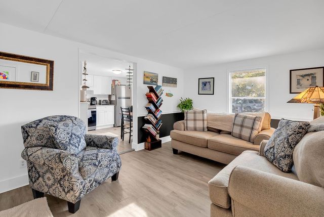 74 Boone Loop, Murrells Inlet, SC 29576