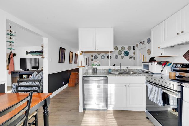 74 Boone Loop, Murrells Inlet, SC 29576