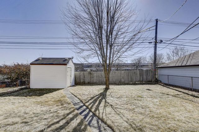 1169 W Marshall Street, Ferndale, MI 48220