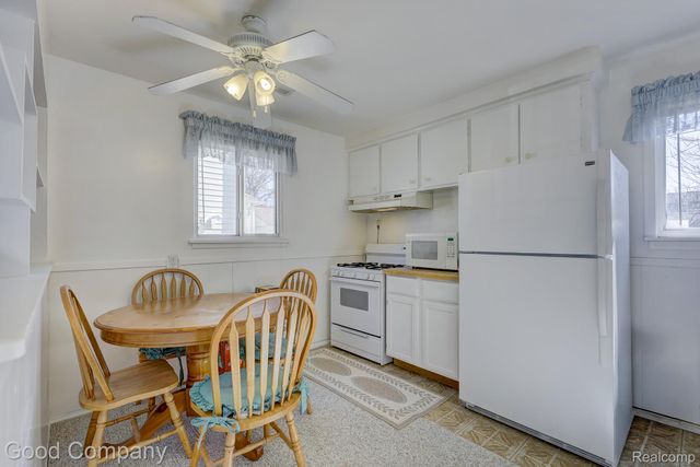 1169 W Marshall Street, Ferndale, MI 48220