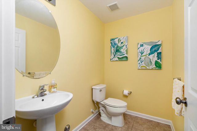 30 MOUNTIE LN, Chesterfield, NJ 08515