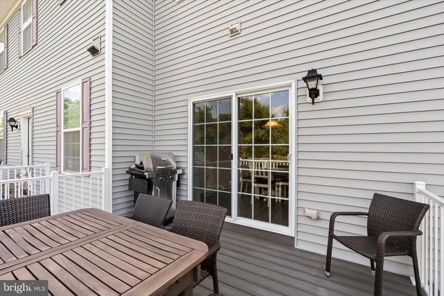 30 MOUNTIE LN, Chesterfield, NJ 08515