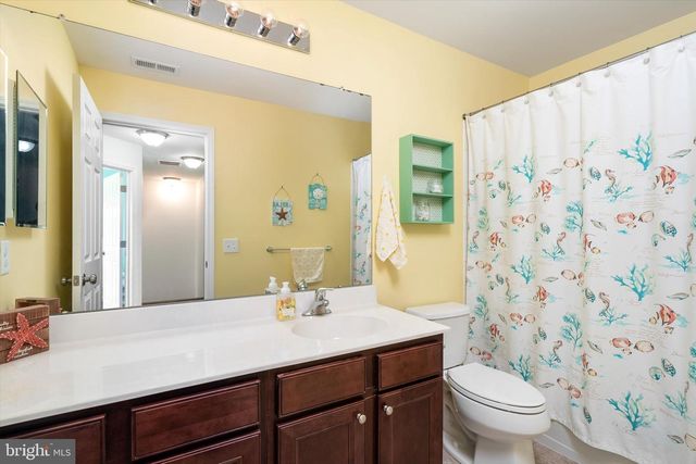 30 MOUNTIE LN, Chesterfield, NJ 08515