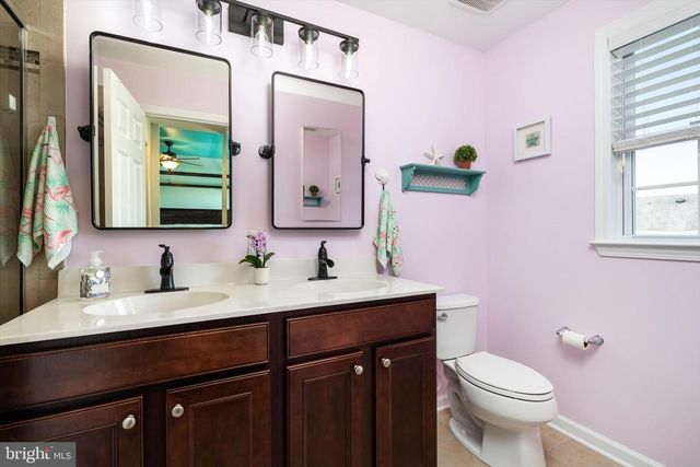 30 MOUNTIE LN, Chesterfield, NJ 08515
