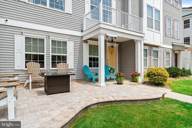 30 MOUNTIE LN, Chesterfield, NJ 08515