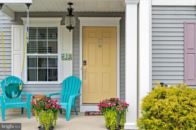 30 MOUNTIE LN, Chesterfield, NJ 08515