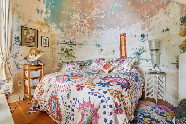 733 Loring Ave, Crockett, CA 94525