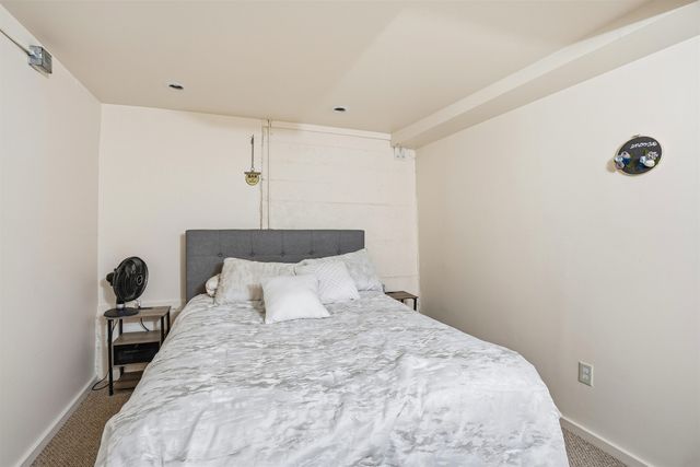 733 Loring Ave, Crockett, CA 94525