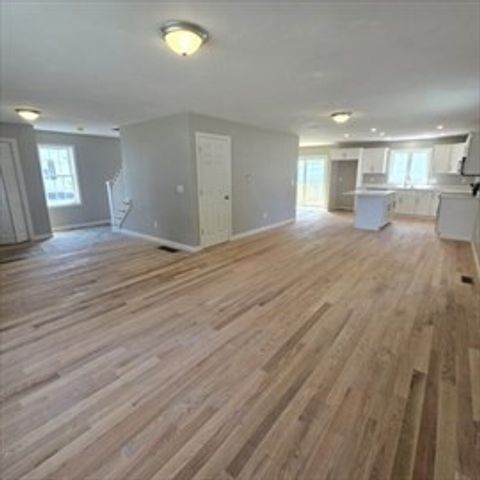 82 Carroll Ave, Brockton, MA 02301