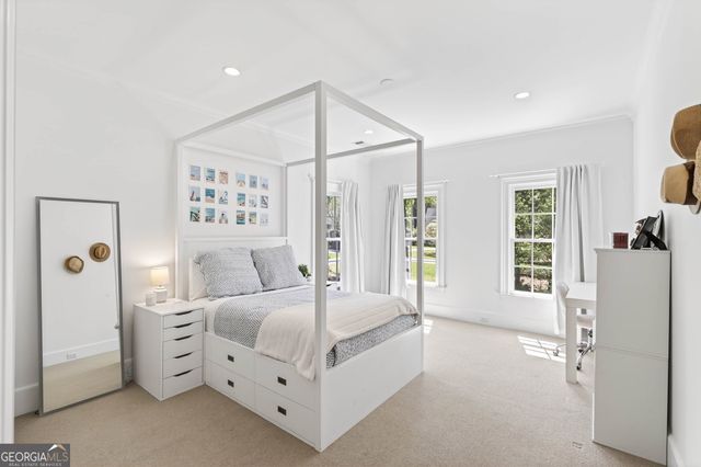 516 Tara Trail, Atlanta, GA 30327