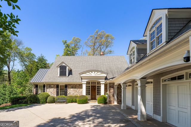 516 Tara Trail, Atlanta, GA 30327