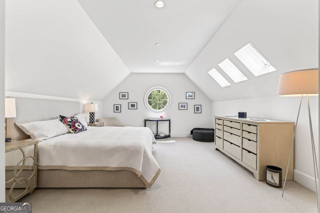 516 Tara Trail, Atlanta, GA 30327