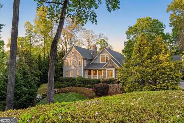 516 Tara Trail, Atlanta, GA 30327