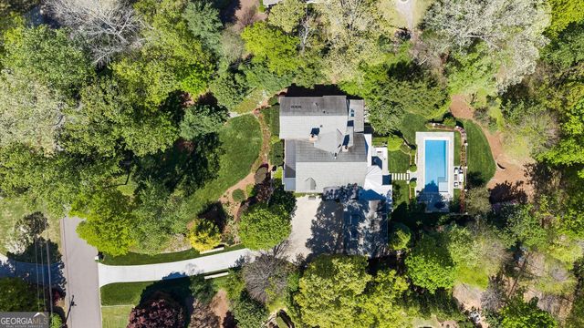 516 Tara Trail, Atlanta, GA 30327