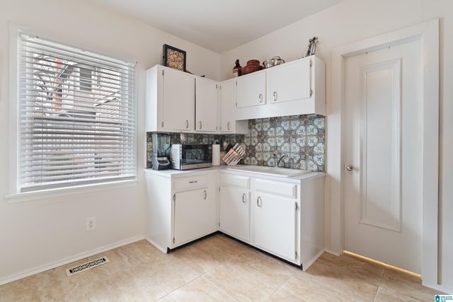 1108 29TH STREET S, Birmingham, AL 35205