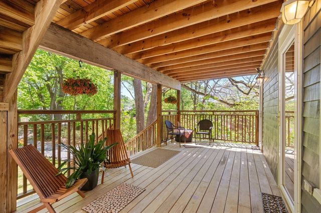 55 Park Ave Ext 55, Arlington, MA 02476