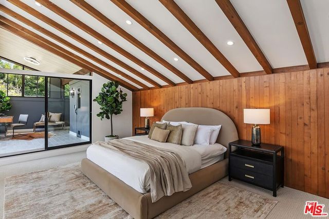 515 N Roxbury Drive, Beverly Hills, CA 90210