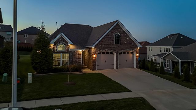 204 Blackthorn Drive, Nicholasville, KY 40356