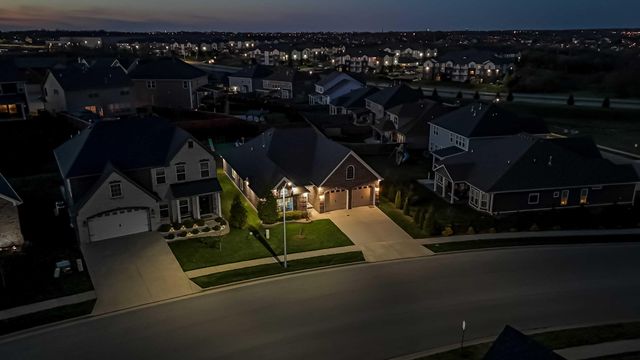 204 Blackthorn Drive, Nicholasville, KY 40356