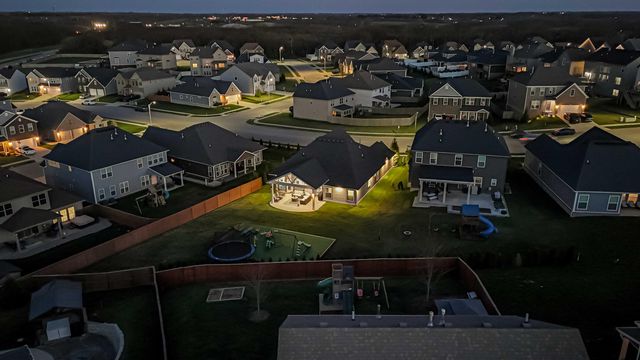 204 Blackthorn Drive, Nicholasville, KY 40356