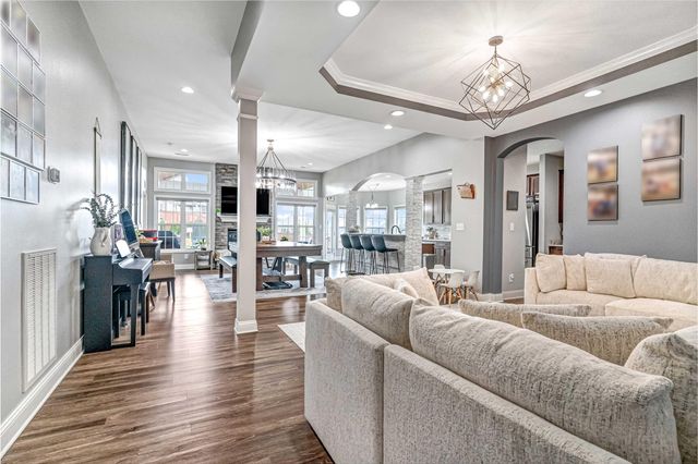 204 Blackthorn Drive, Nicholasville, KY 40356