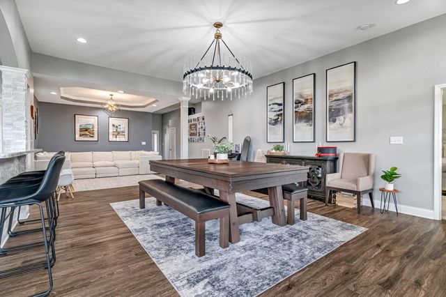 204 Blackthorn Drive, Nicholasville, KY 40356