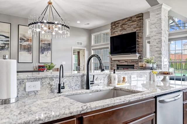 204 Blackthorn Drive, Nicholasville, KY 40356