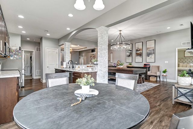 204 Blackthorn Drive, Nicholasville, KY 40356