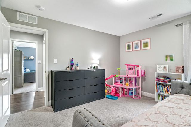 204 Blackthorn Drive, Nicholasville, KY 40356