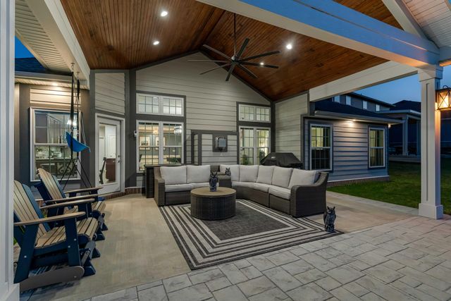 204 Blackthorn Drive, Nicholasville, KY 40356