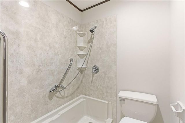 7829 Caenen Street, Lenexa, KS 66216