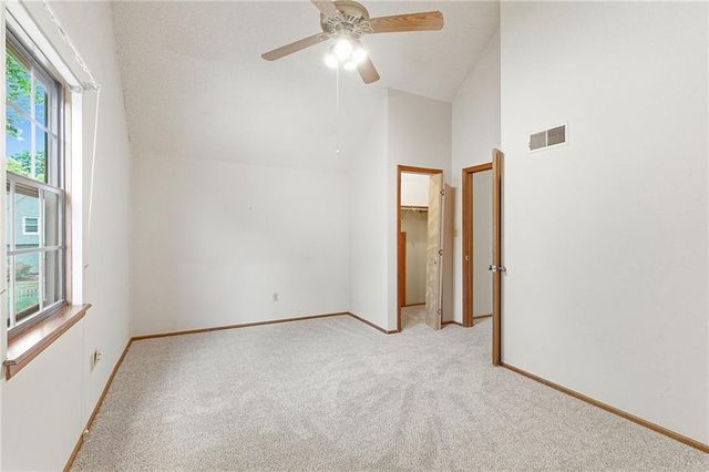 7829 Caenen Street, Lenexa, KS 66216