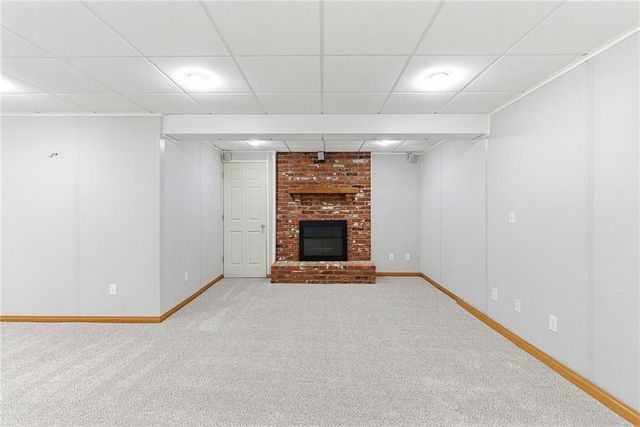 7829 Caenen Street, Lenexa, KS 66216