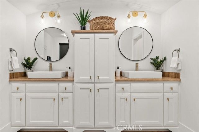 516 S S The Strand, Oceanside, CA 92054