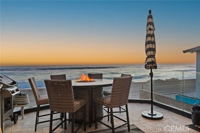 516 S S The Strand, Oceanside, CA 92054