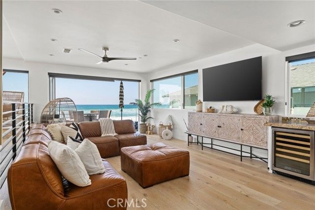 516 S S The Strand, Oceanside, CA 92054