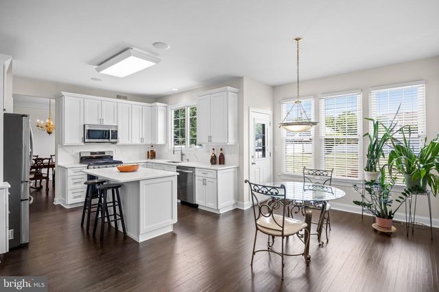 33 AMARYLLIS LN, Lumberton, NJ 08048